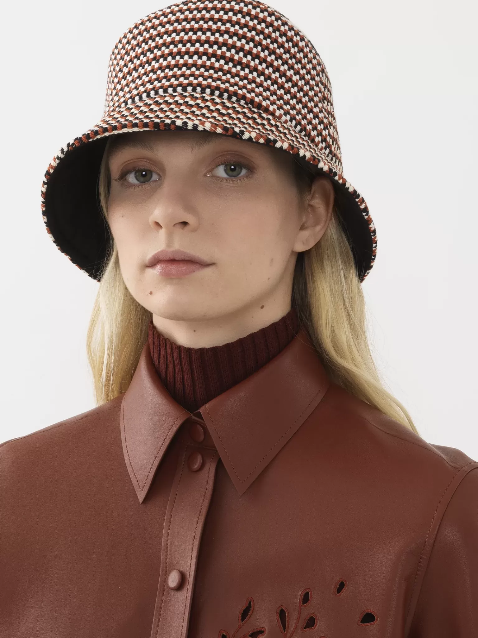 Femme Chloé Chapeau Bob Meril