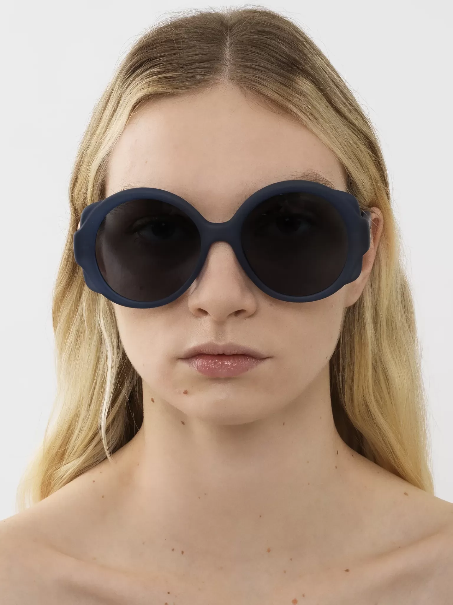 Femme Chloé Lunettes De Soleil Rondes Mirtha