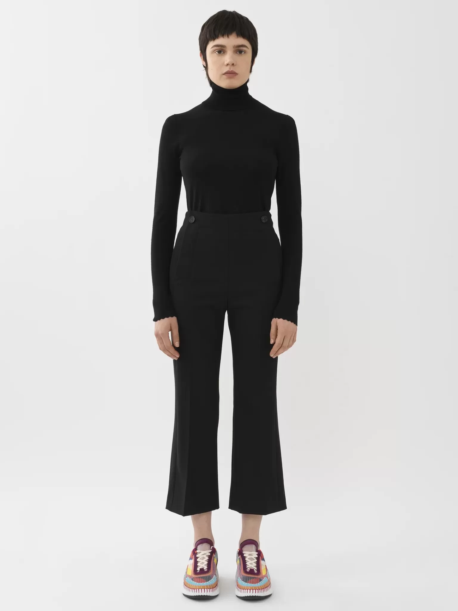 Femme Chloé Pantalon Court A Pont