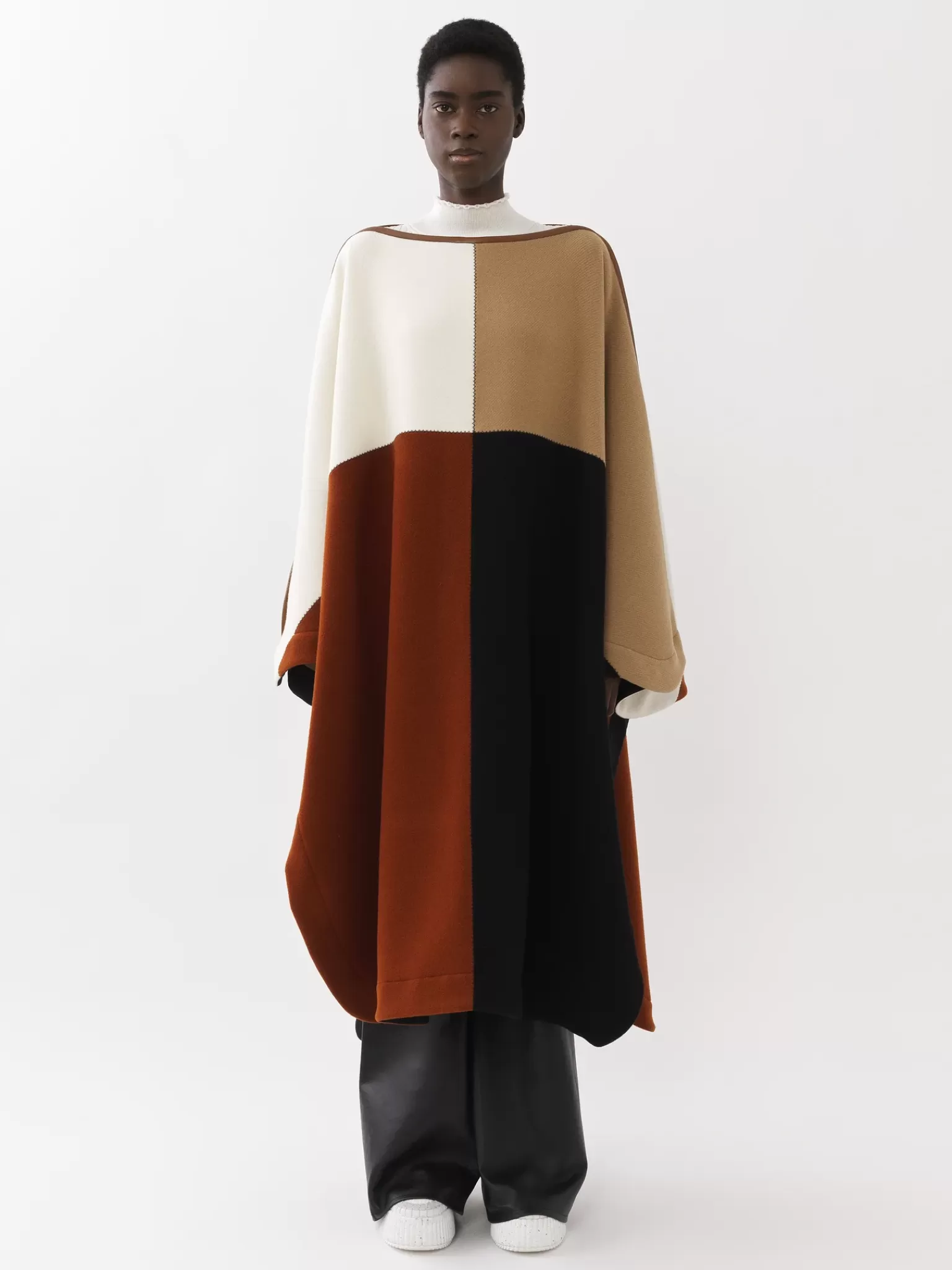 Femme Chloé Poncho Long Color Block